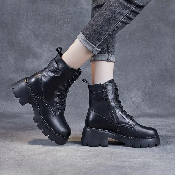 Orthopädische bequeme Damenstiefel aus Leder