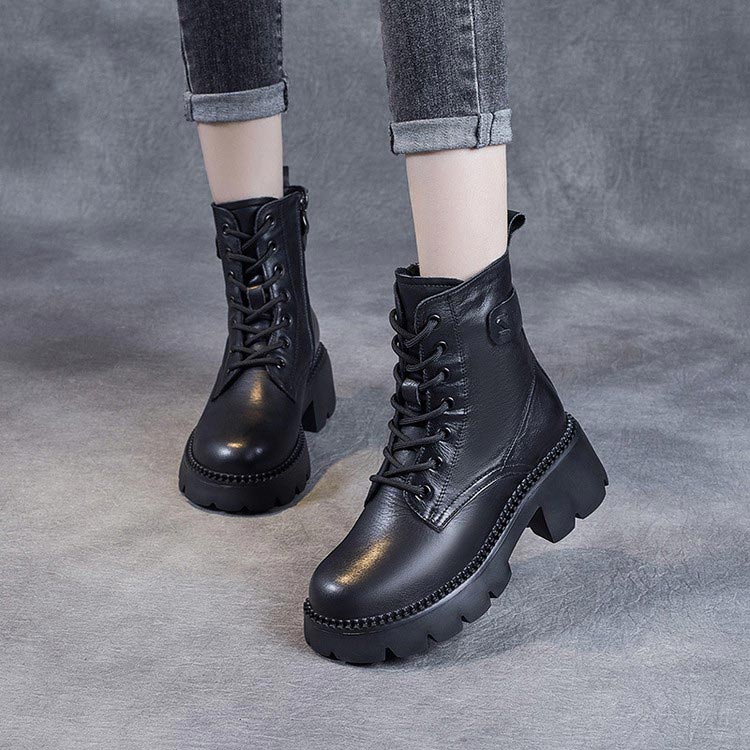 Orthopädische bequeme Damenstiefel aus Leder