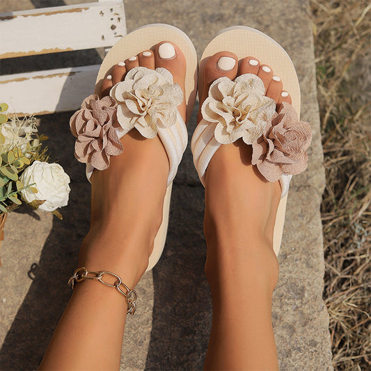 🌸Rutschfeste Strandsandalen für Damen mit floralen Details💖