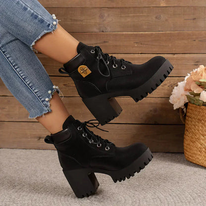 🔥【35-42】 👢✨2025 Neuheit für diesen Herbst: Stiefeletten mit dicken Absätzen und Keilabsätzen – Retro-Modell mit Schnürsenkeln für Damen