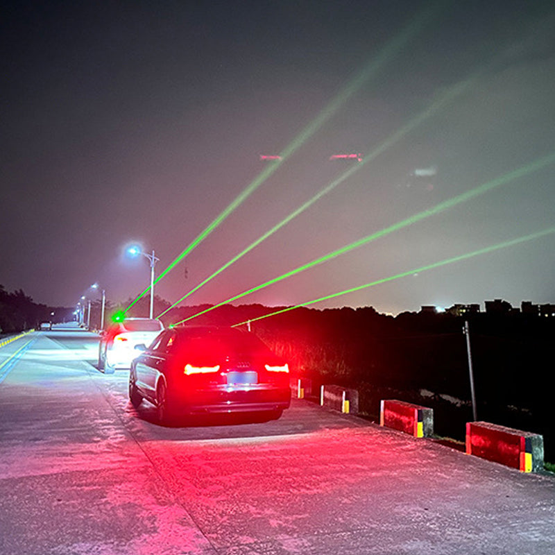 🚘 50 % Rabatt! Laser-Warnleuchte fürs Auto – Besser sichtbar unterwegs! 🔴 Flexibel montierbar, USB-C-aufladbar, wetterfest 🔋
