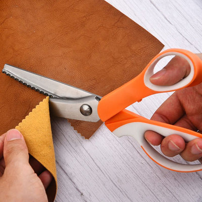 ✂️ 50% RABATT! 🧵 Multifunktionale Zickzack-Schere – Gezackte Klingen, präzise & langlebig – Ideal für Stoffe, Nähprojekte & Bastelarbeiten ✨