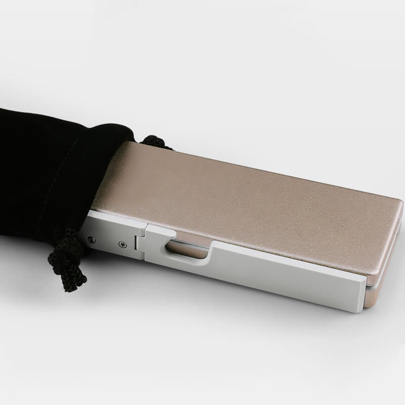 🌞Frühlingserwachen: 50% Rabatt!🎹Faltbare Mini-Bluetooth-Tastatur – Magnetischer Ständer, Universell Kompatibel & Lange Akkulaufzeit, Tragbar für Telefon/Pad/Laptop